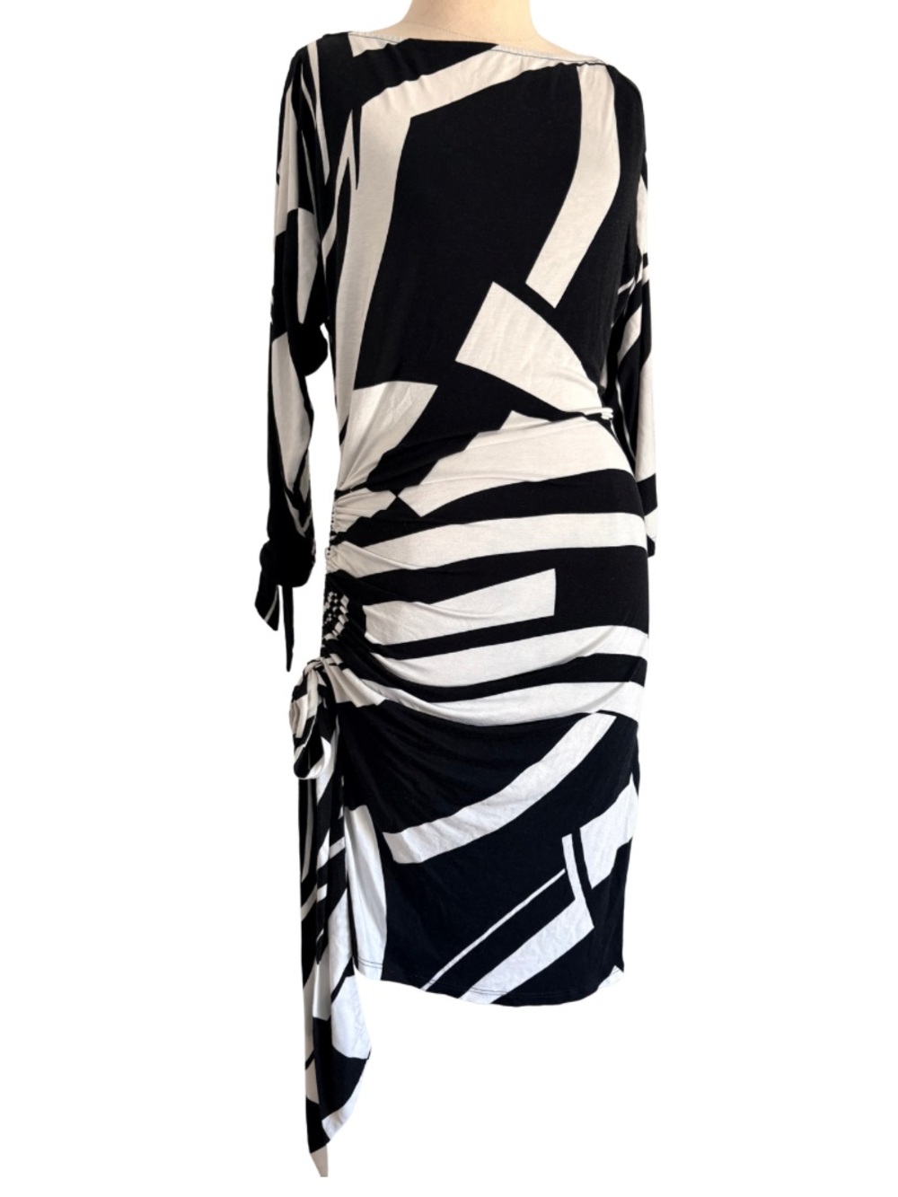 VTG y2k Cache Going Out Black White Abstract Ruched Side-Tie Slit Sleeve Dress